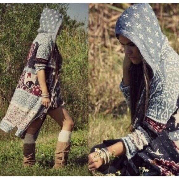 Free People Blue and Cream Patterned Cardigan - Picture 2 of 10